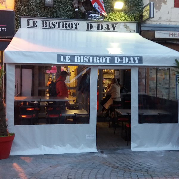 Entrée du Bistrot D-Day, vue extérieure.